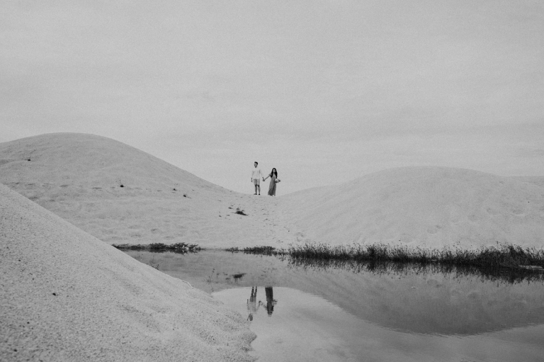 pre-wedding photographer