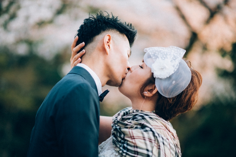 pre-wedding photographer