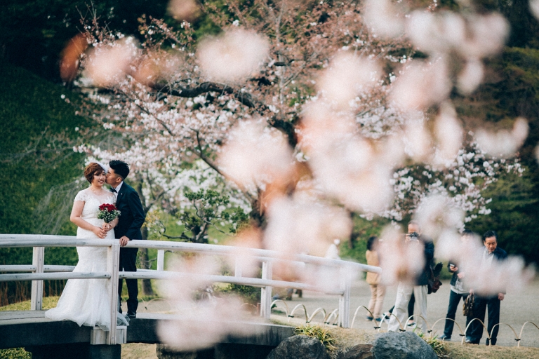 pre-wedding photographer