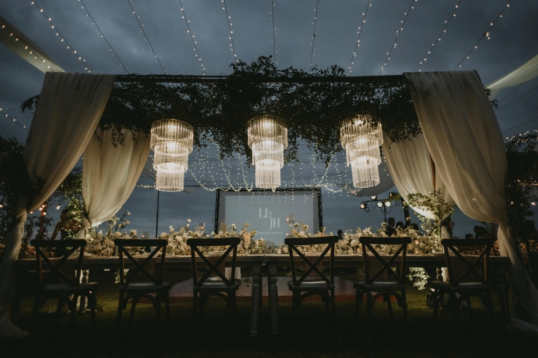 Soori Bali Wedding Dinner Decor